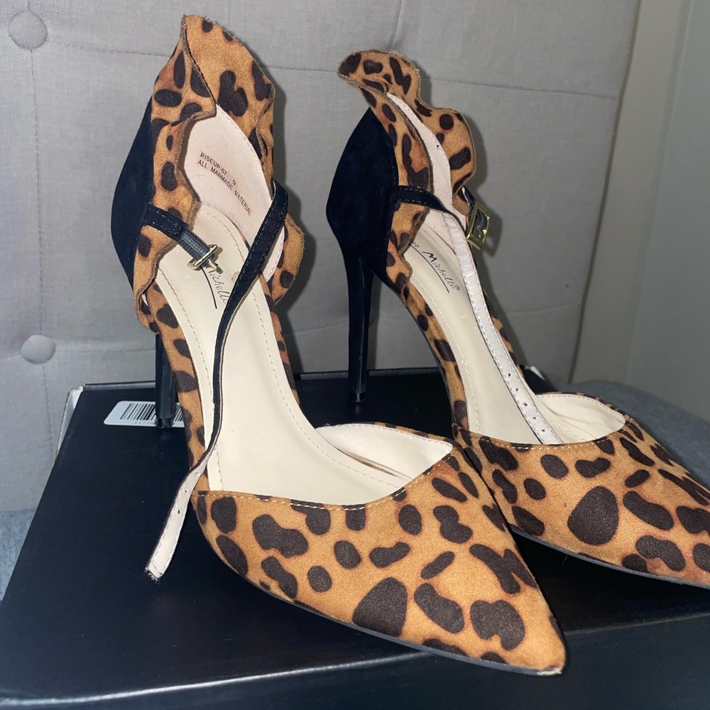 Chick Heels
